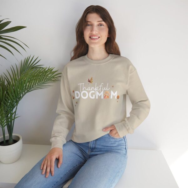 Thankful Dogmom - Sweatshirt - Image 17